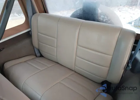 2002 Jeep Wrangler Sahara z USA, uszkodzony, nr VIN 1J4FA59SX2P735212